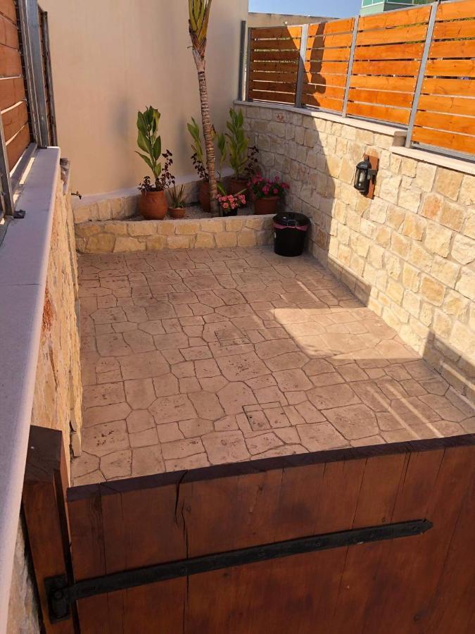 Fontana Traditional House Anarita Экстерьер фото